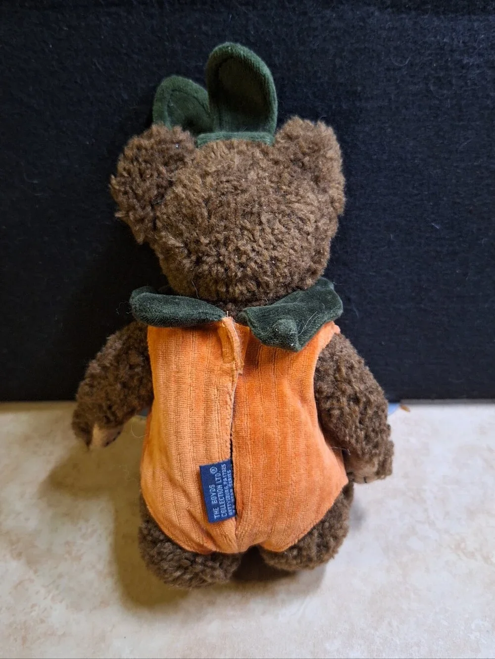 Boyds Bears removeable pumpkin